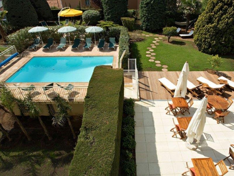 Hotel Beausejour 戛纳 外观 照片