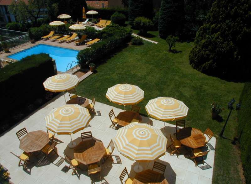 Hotel Beausejour 戛纳 外观 照片